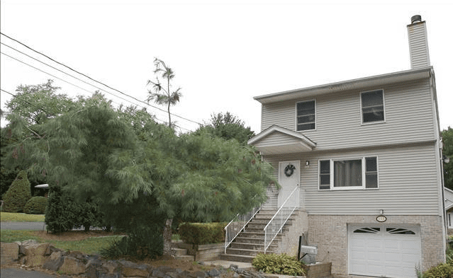 115 LIVINGSTON Street, Norwood